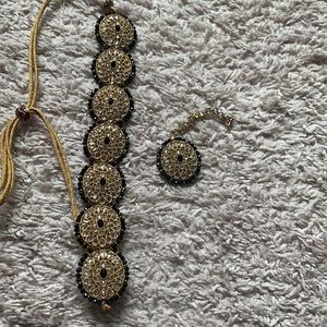 Black polki stone chocker